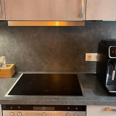 Appartamento Modernes Und Helles Mini-haus In *